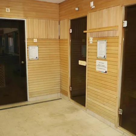 Sunset Wellness Apartament Velence